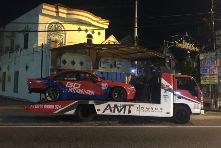 Jasa Towing Semarang Solo | Pengiriman Mobil Semarang Solo